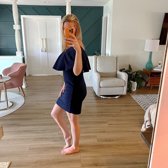 Women’s Navy Blue Off the Shoulder Dress Size XL - Picture 13 of 13